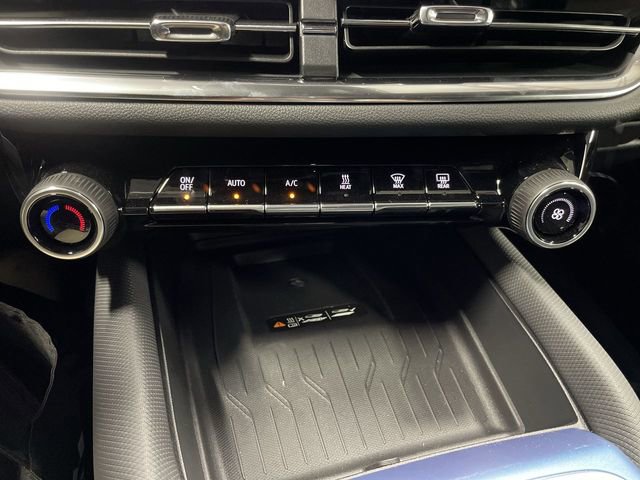 New 2026 Chevrolet Equinox EV LT FWD image 19