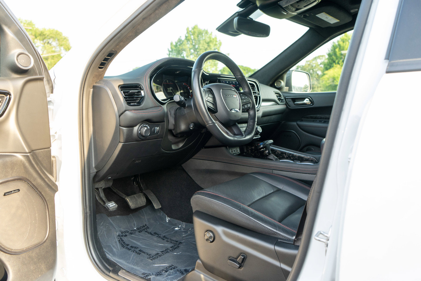 Used 2025 Dodge Durango R/T AWD/4WD image 14