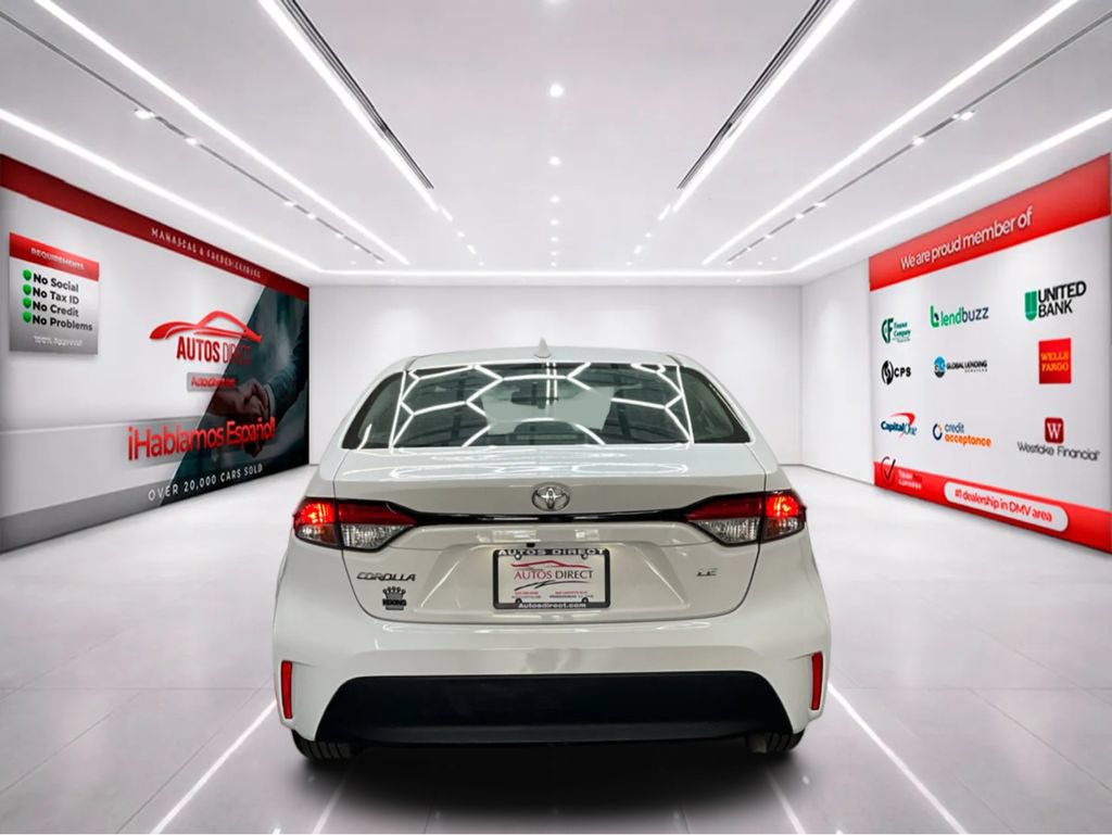 Used 2023 Toyota Corolla LE FWD image 6