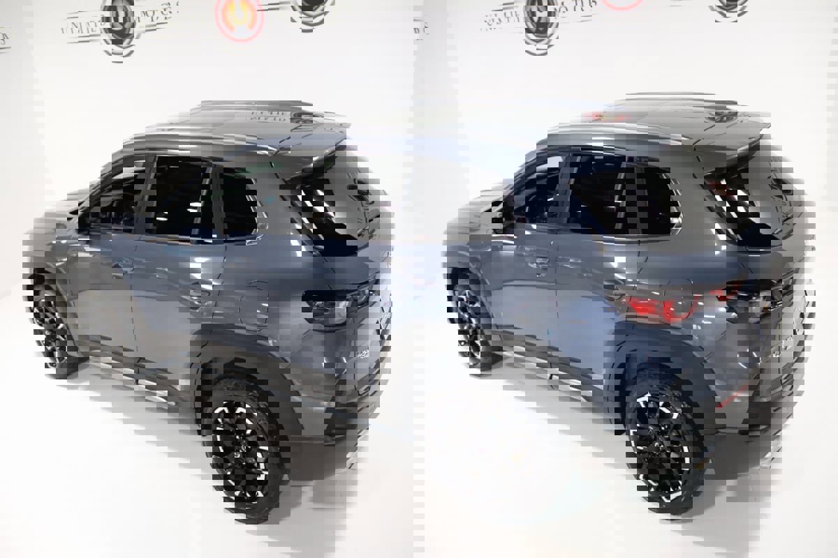 Used 2023 MAZDA CX-50 Meridian Edition w/ Cargo Package image 11