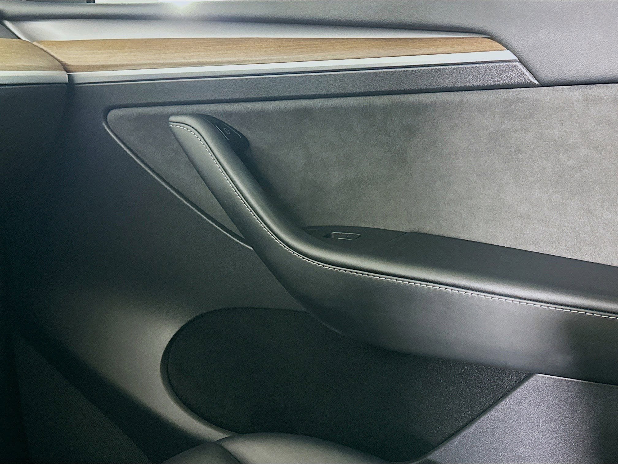 Used 2023 Tesla Model Y Performance image 16