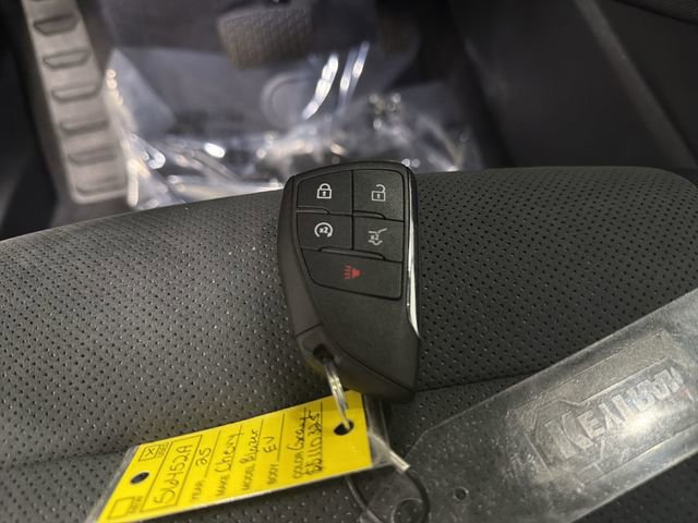 Certified 2025 Chevrolet Blazer EV RS AWD/4WD image 32