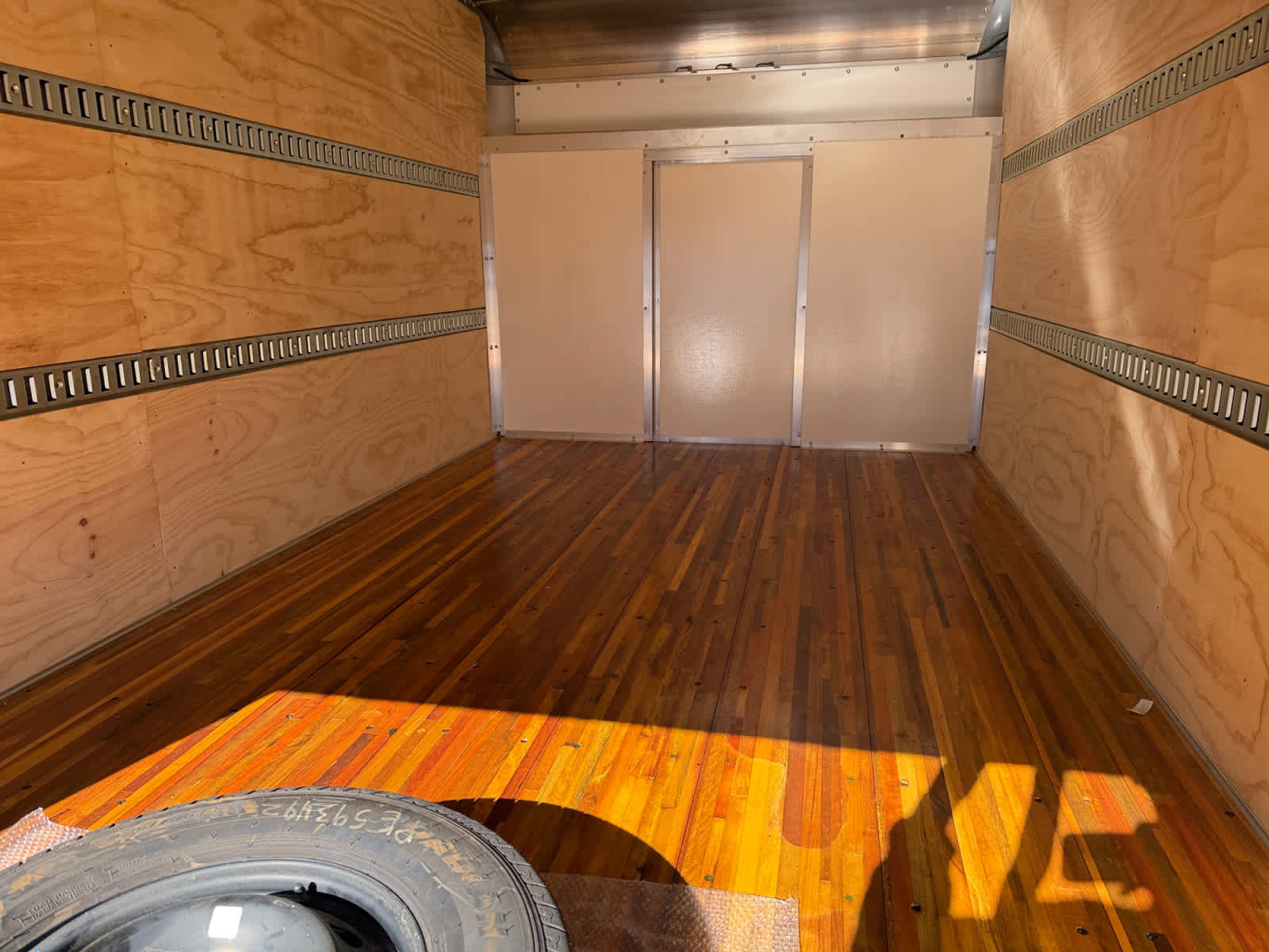 Used 2023 RAM ProMaster 3500 w/ Convenience Group image 20