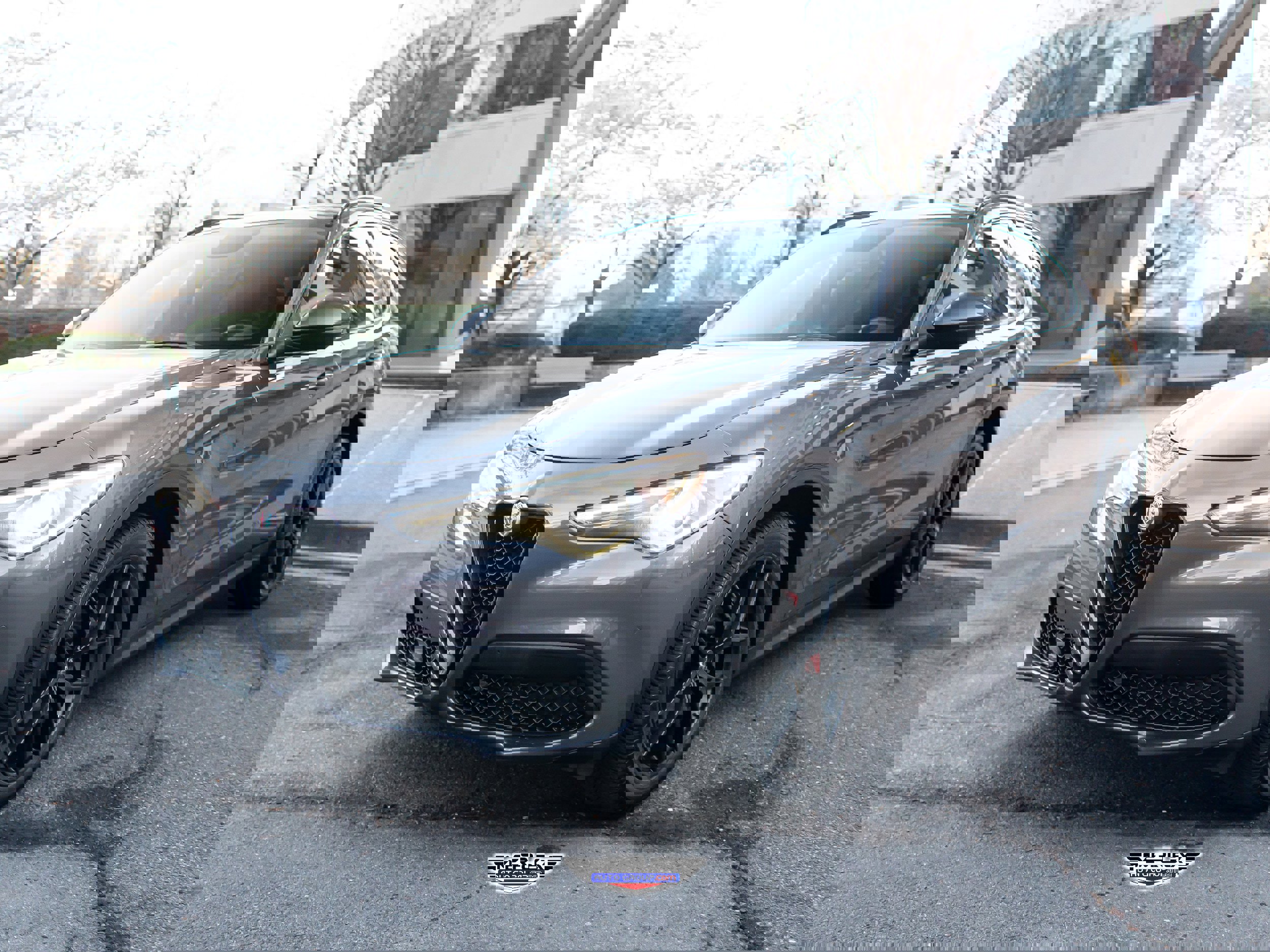 Used 2019 Alfa Romeo Stelvio Ti Sport w/ Quick Order Package 22S Sport image 3