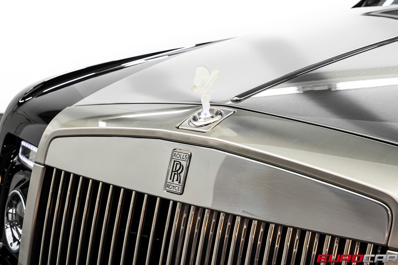 Used 2010 Rolls-Royce Phantom Coupe image 10