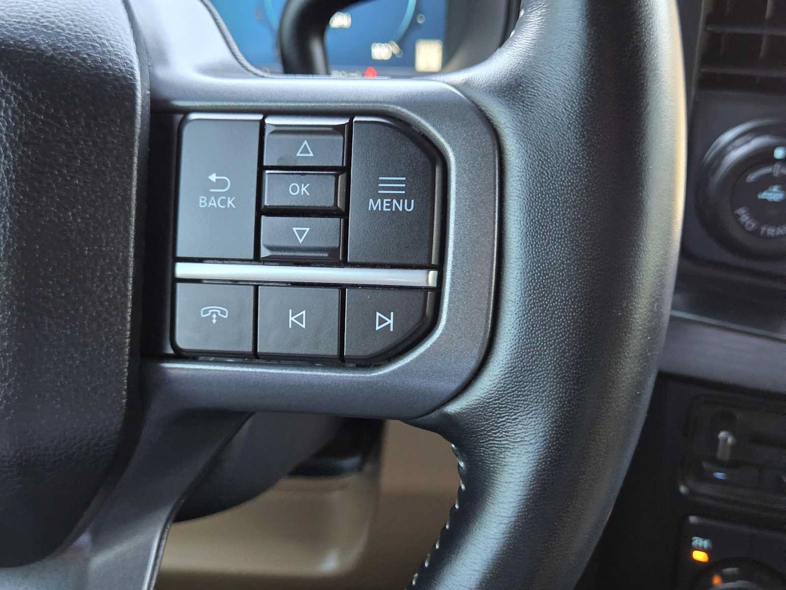 Used 2024 Ford F250 Lariat w/ Lariat Ultimate Package AWD/4WD image 28