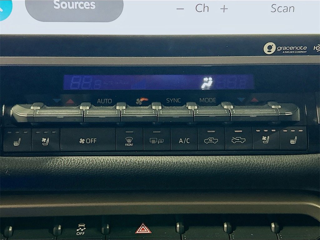 Used 2024 Toyota Tundra Limited image 13