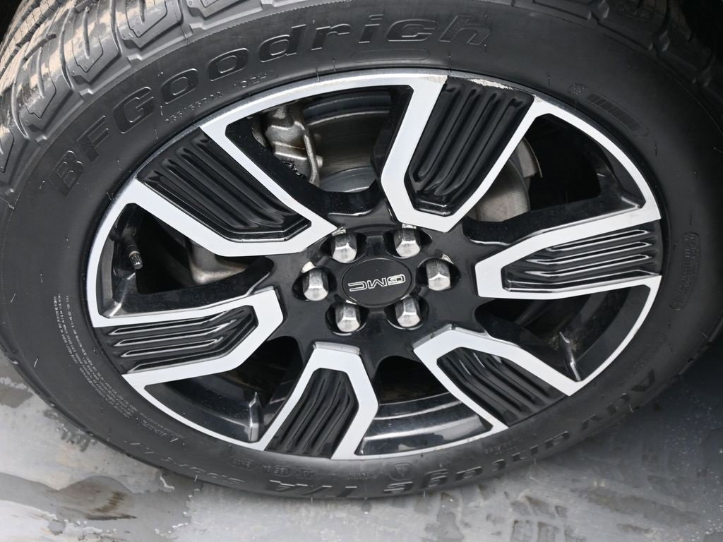 Used 2021 GMC Acadia SLT w/ Elevation Edition image 19