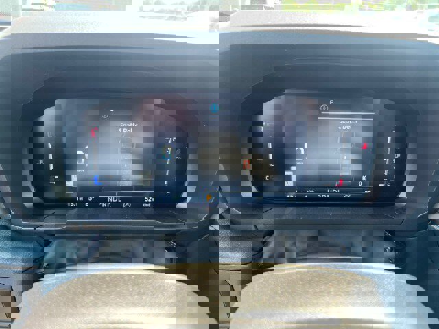 New 2025 Ford Maverick Lariat w/ Black Appearance Package image 25