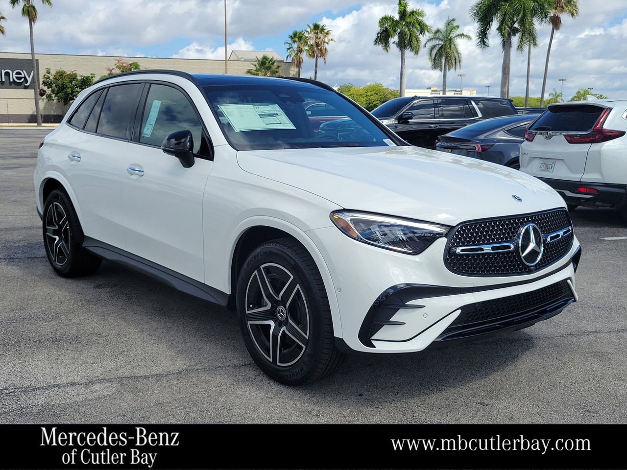 New 2026 Mercedes-Benz GLC 300 image 1