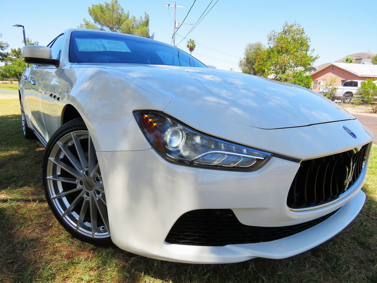 Used 2014 Maserati Ghibli RWD image 11