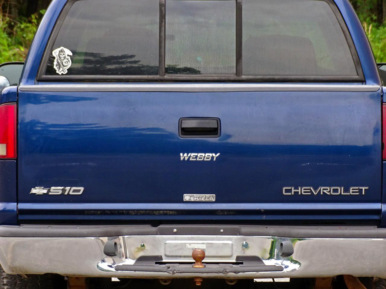 Used 2001 Chevrolet S10 Pickup LS AWD/4WD image 10