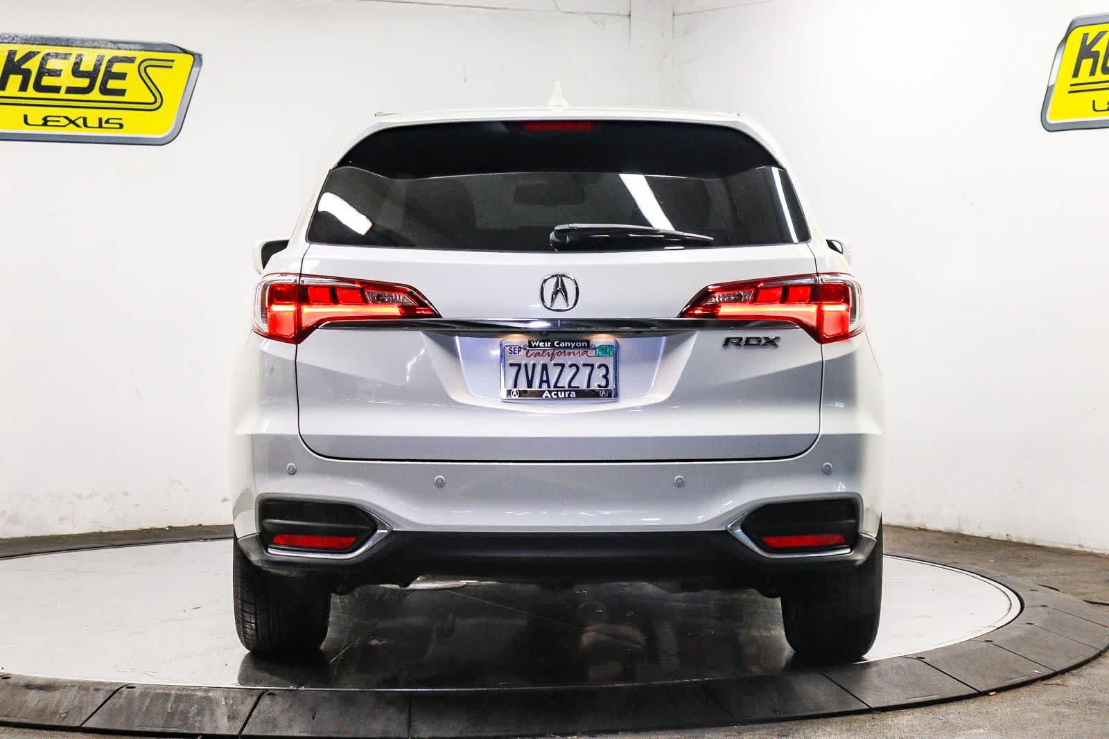 Used 2017 Acura RDX w/ Advance Package FWD image 9