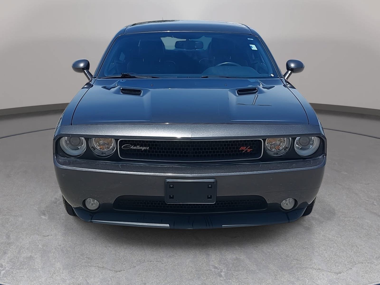 Used 2014 Dodge Challenger R/T RWD image 2