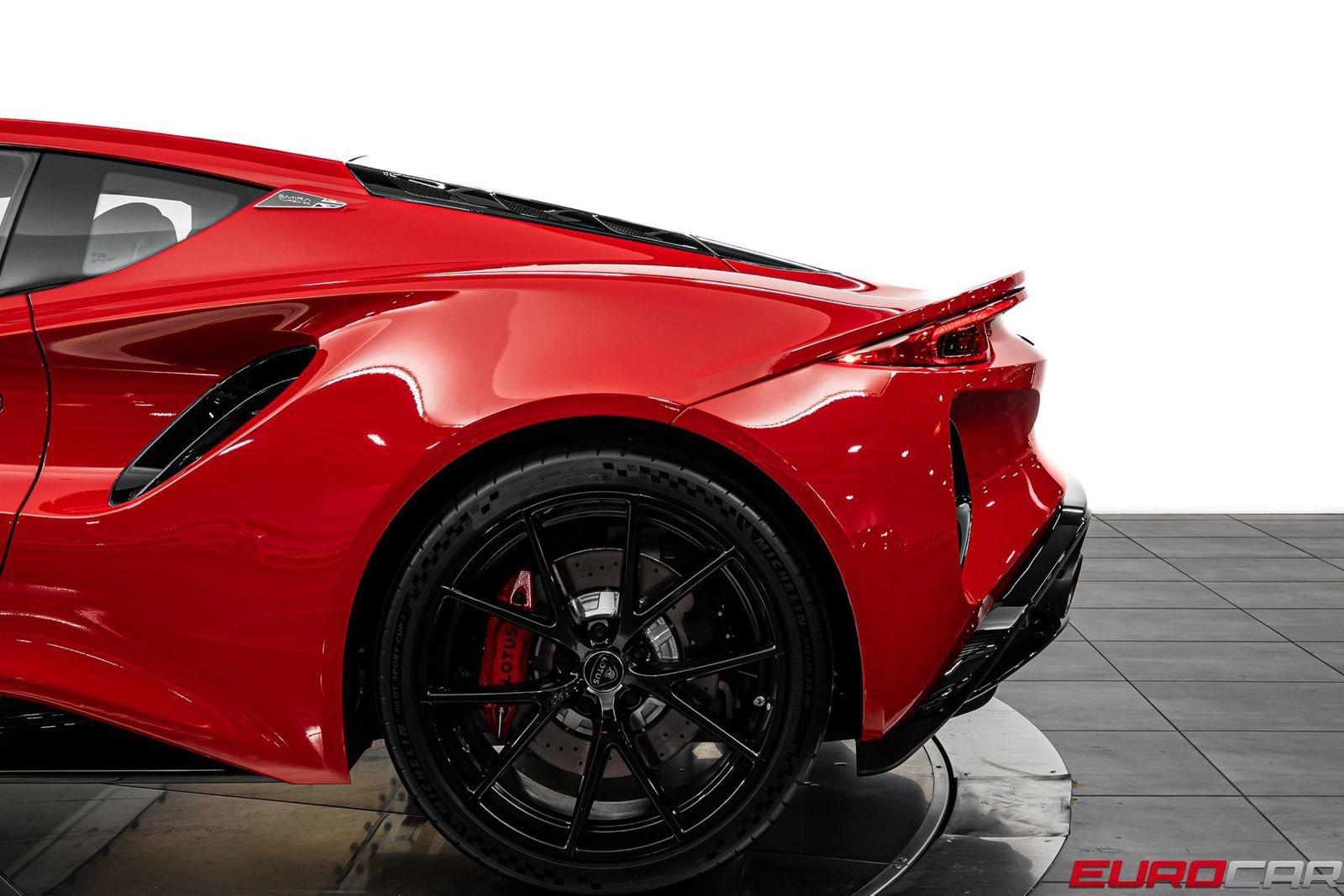 New 2026 Lotus Emira SE image 13