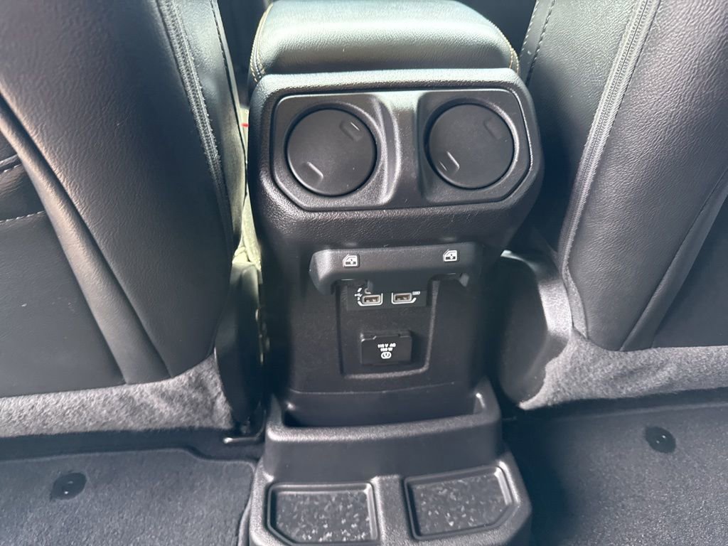 Certified 2020 Jeep Wrangler Unlimited Sahara image 22