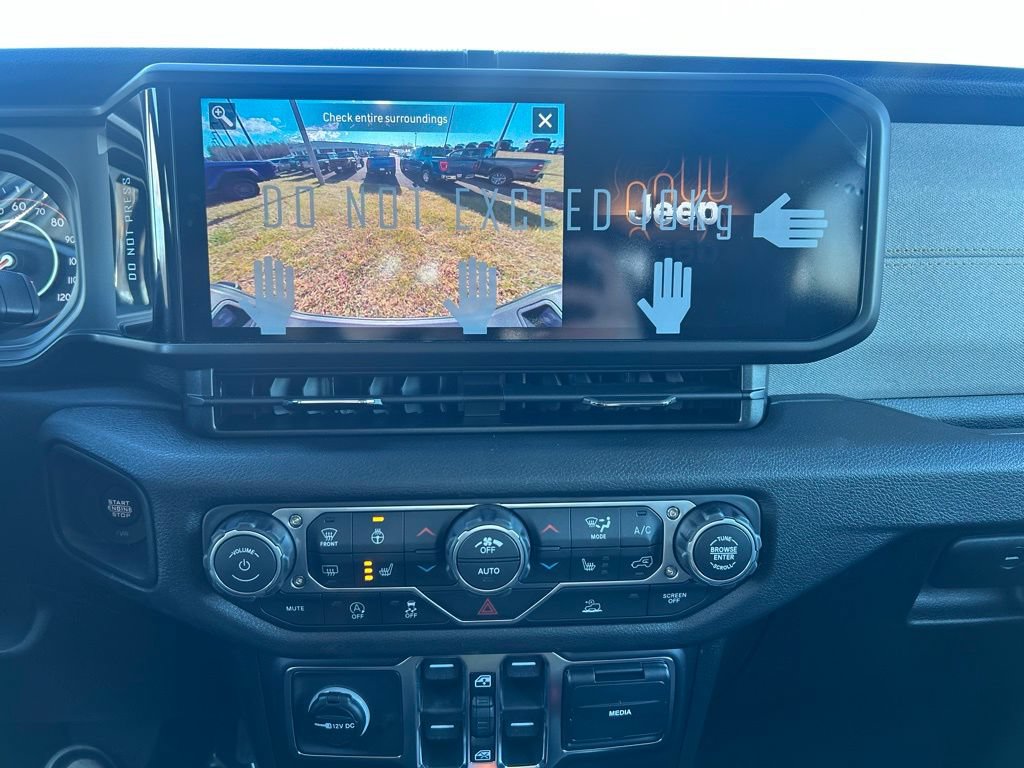 New 2026 Jeep Gladiator Sport AWD/4WD image 6