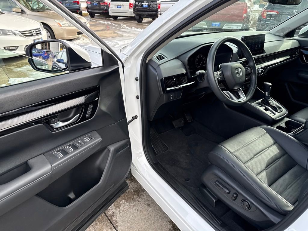 Used 2023 Honda CR-V EX-L image 11