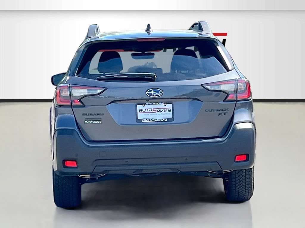 Used 2024 Subaru Outback Onyx Edition XT AWD/4WD image 6