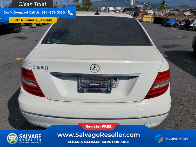 Used 2012 Mercedes-Benz C 250 Sedan image 8