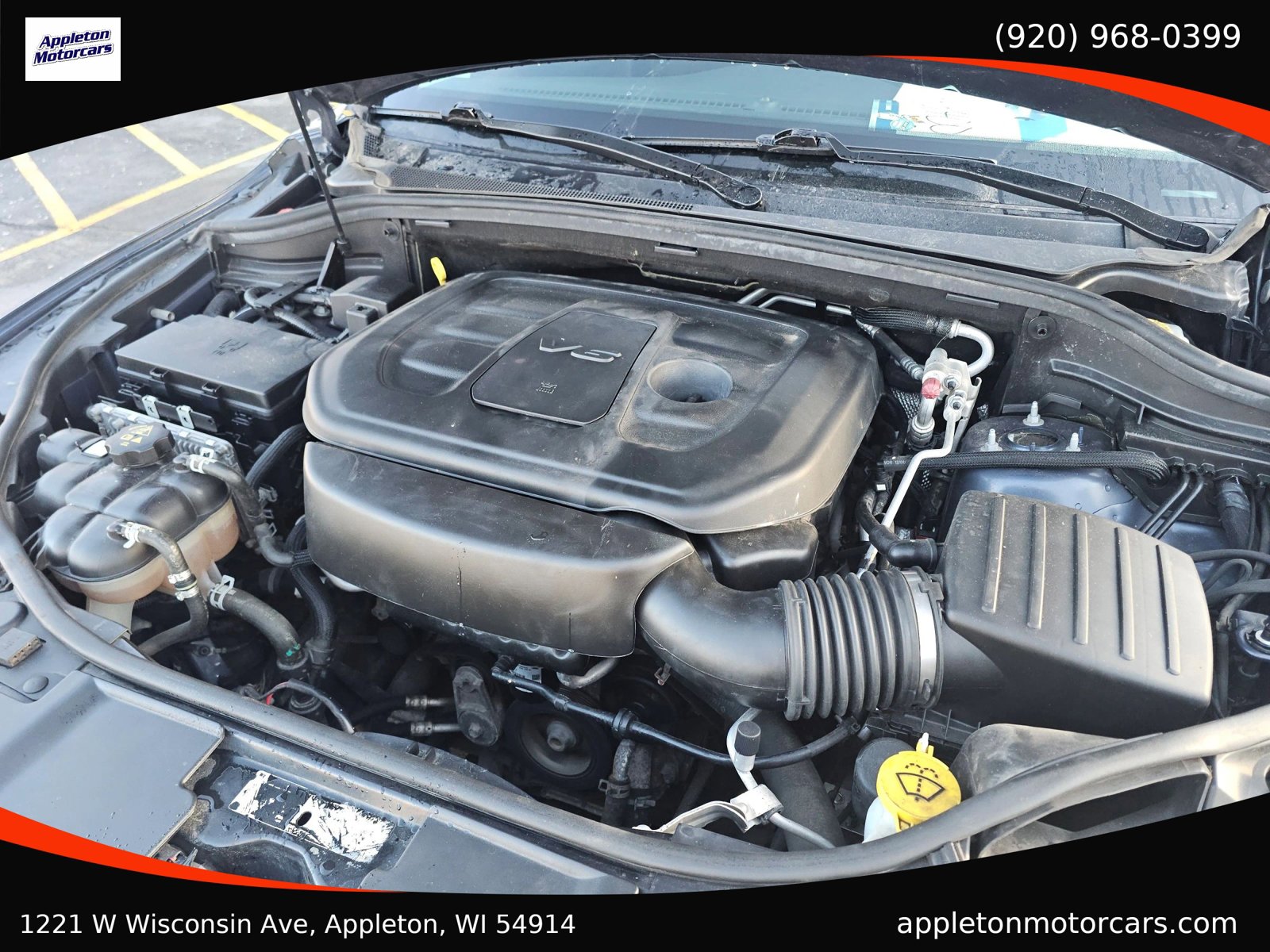 Used 2020 Dodge Durango SXT image 4