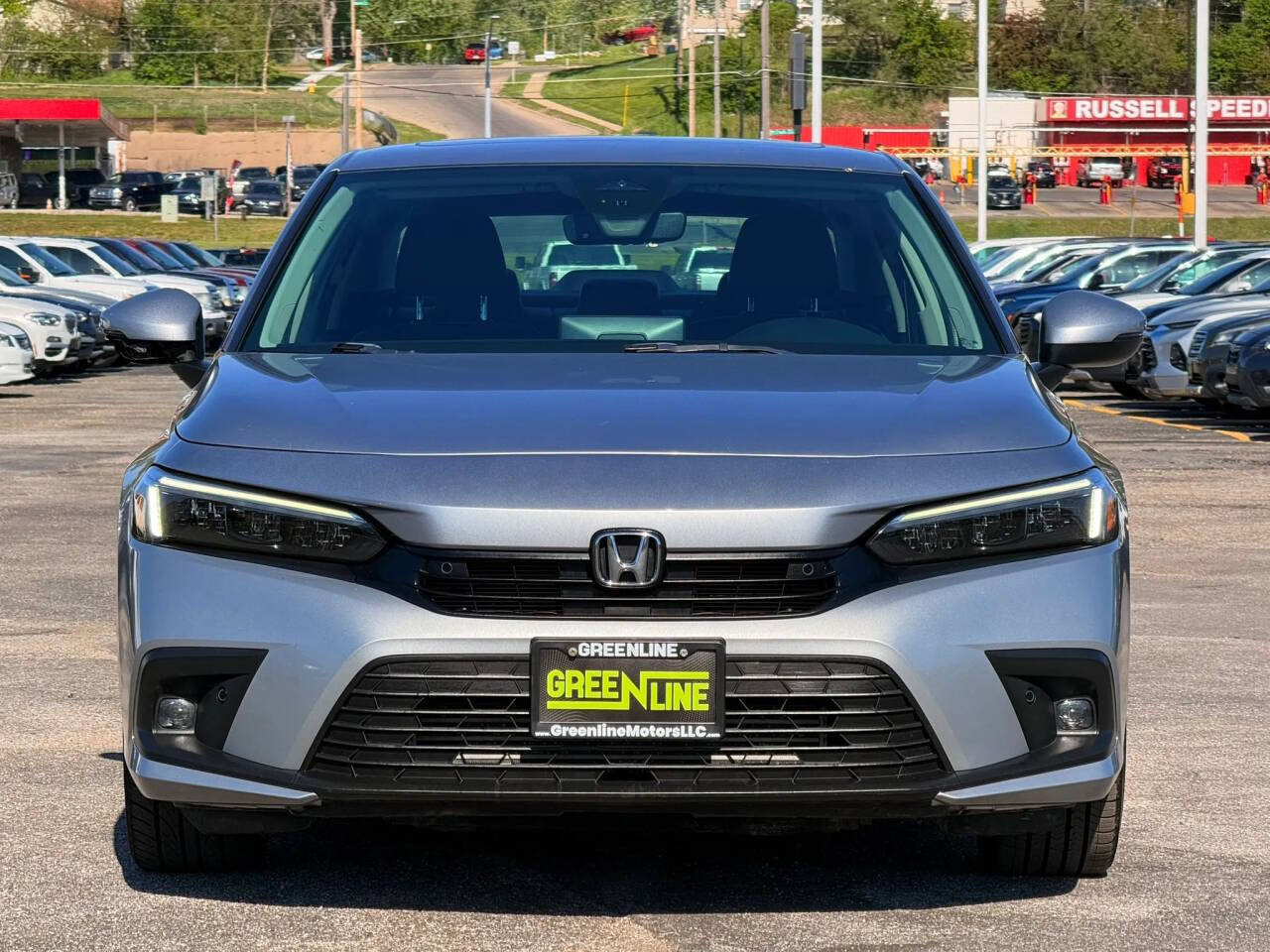 Used 2022 Honda Civic Touring image 3