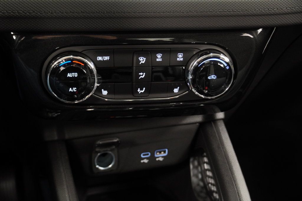 New 2026 Chevrolet TrailBlazer LT w/ Convenience Package FWD image 25