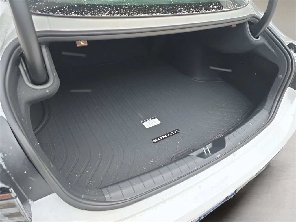 New 2025 Hyundai Sonata SEL image 11
