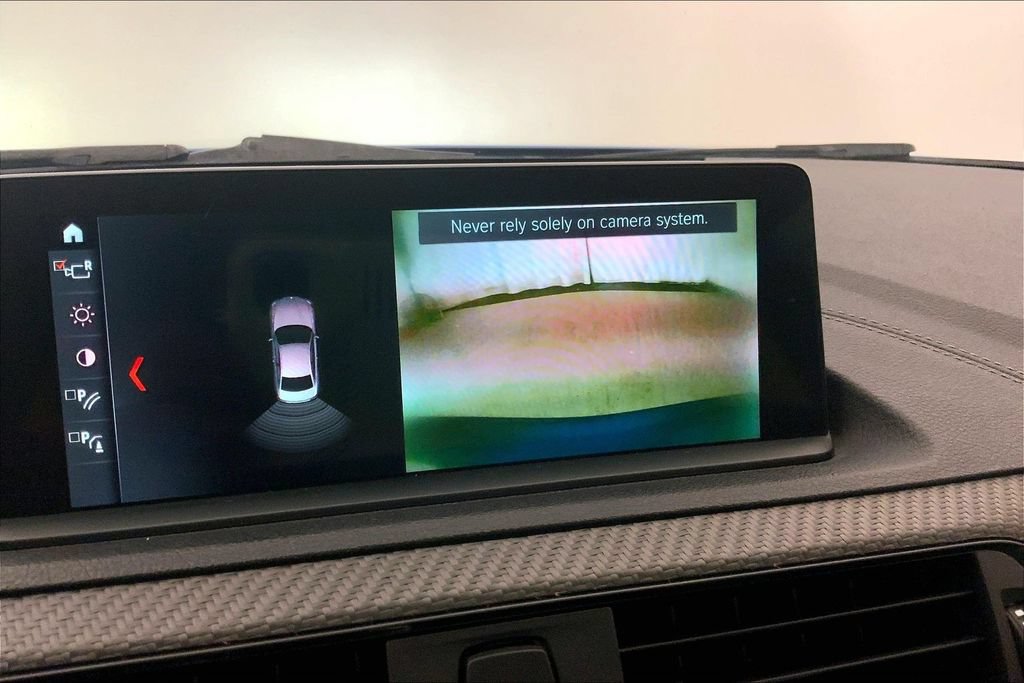 Used 2018 BMW M2 RWD image 17
