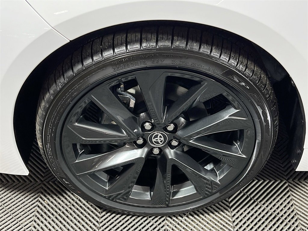 Certified 2025 Toyota Corolla XSE image 25