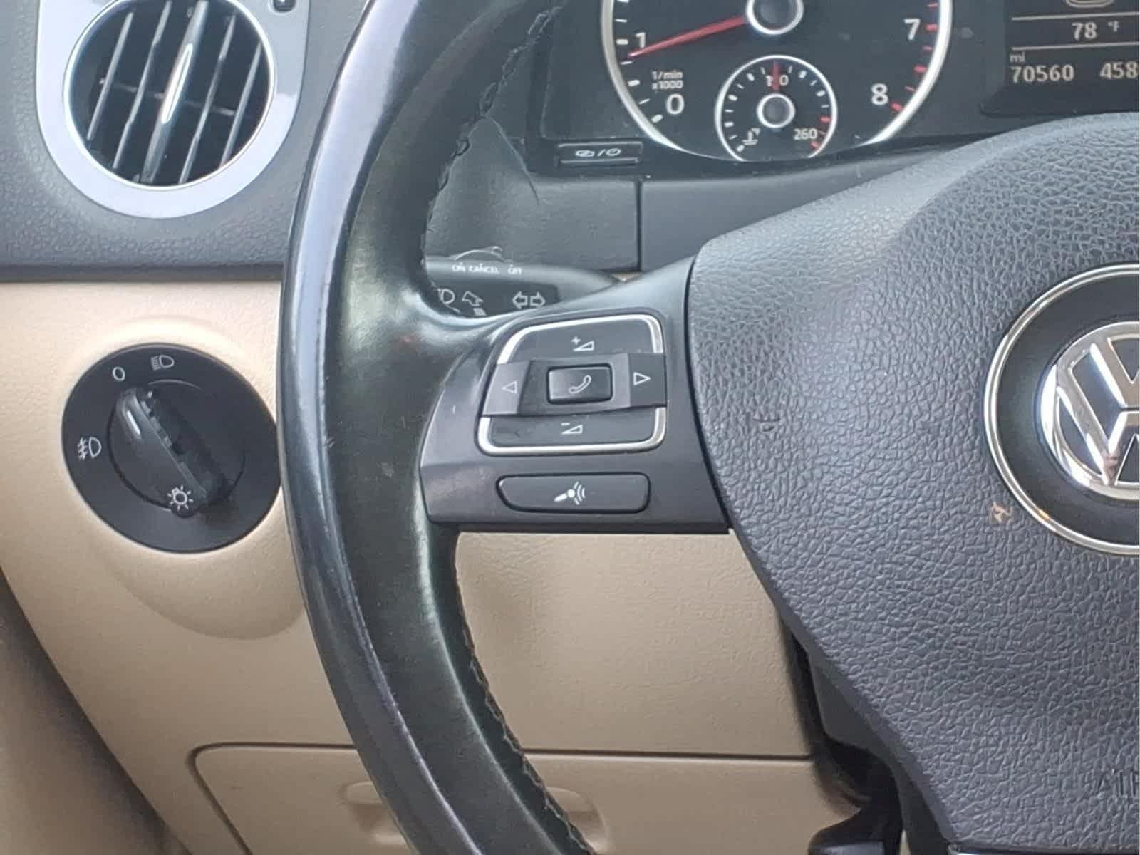 Used 2013 Volkswagen Tiguan SE AWD/4WD image 22