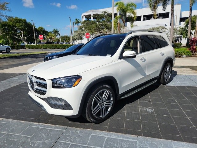 Used 2021 Mercedes-Benz GLS 450 4MATIC image 15