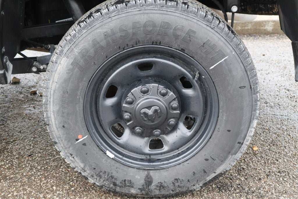 Used 2025 RAM 2500 Tradesman AWD/4WD image 6