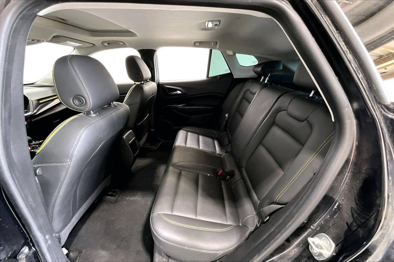Used 2024 Chevrolet Trax ACTIV w/ Sunroof Package FWD image 24