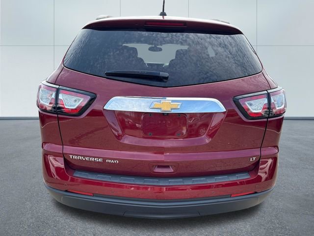 Used 2017 Chevrolet Traverse LT w/ Style and Technology Package image 3