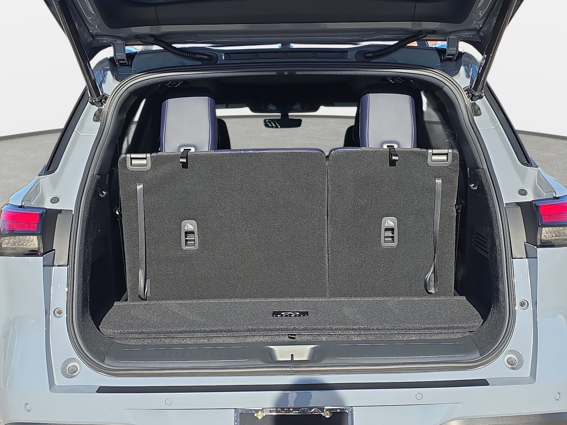 New 2026 INFINITI QX60 Sport w/ Dark Cargo Package image 12