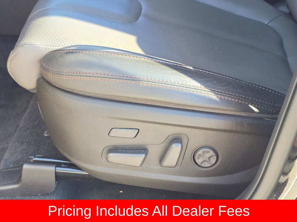 Used 2020 Hyundai Santa Fe Limited FWD image 14