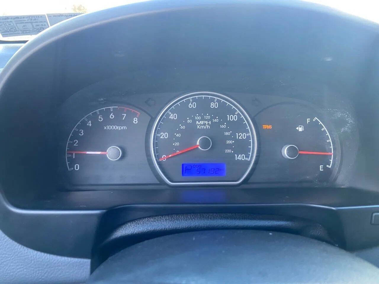 Used 2010 Hyundai Elantra GLS image 14