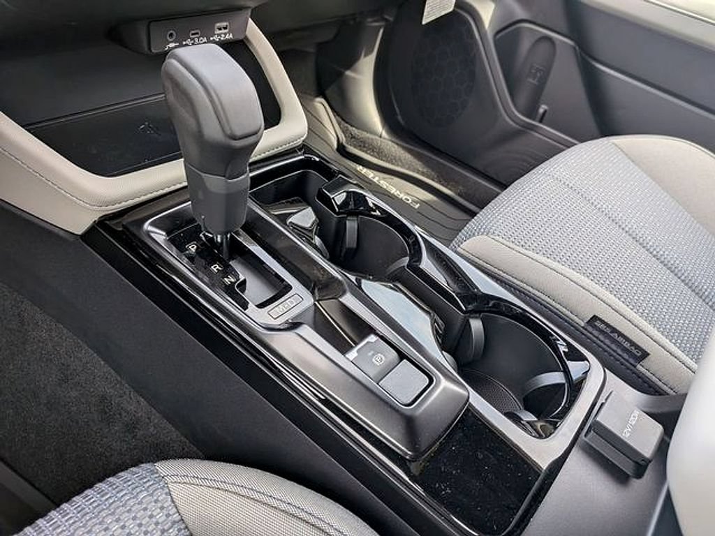 New 2026 Subaru Forester Premium AWD/4WD image 8