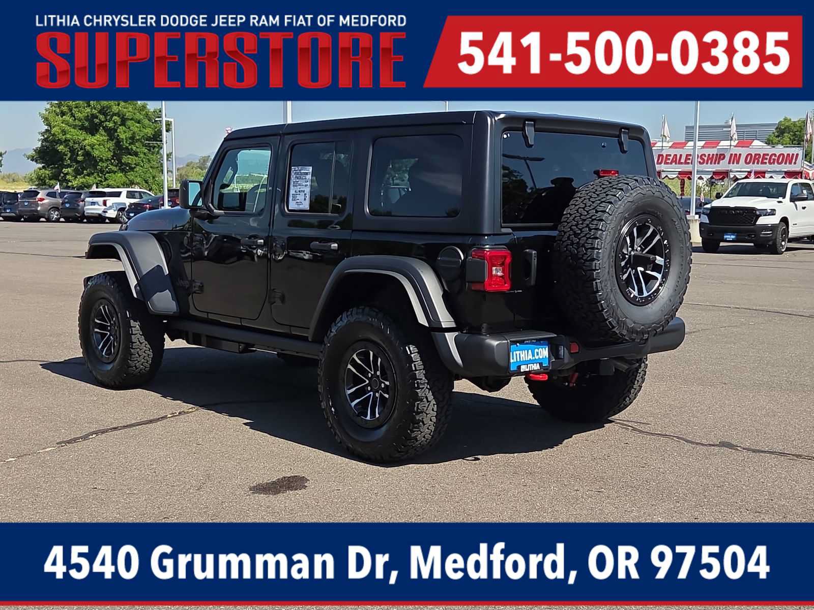 New 2026 Jeep Wrangler Unlimited Rubicon w/ Xtreme 35 Tire Package AWD/4WD image 12