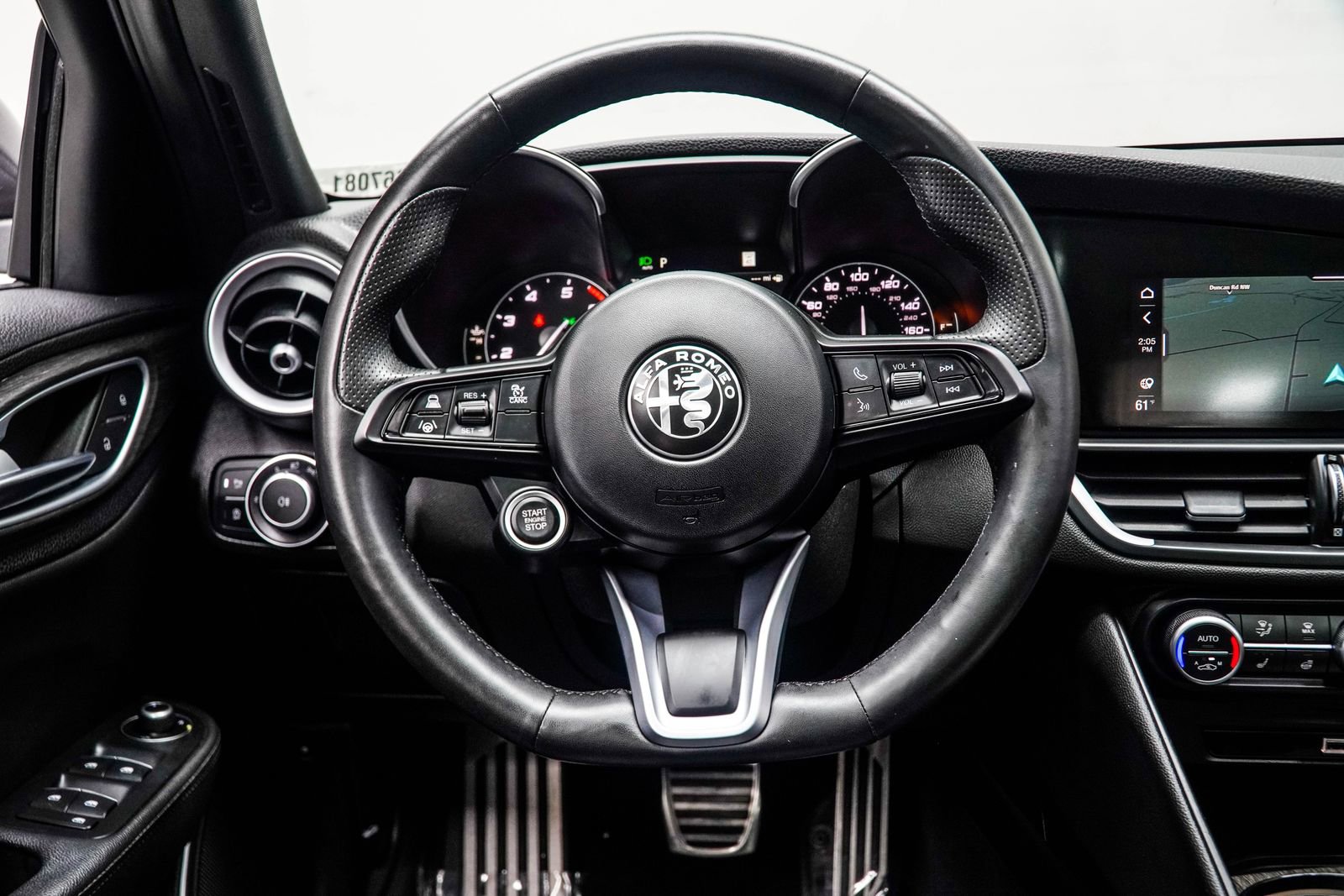 Used 2022 Alfa Romeo Giulia Ti w/ Active Assist Plus Package image 14