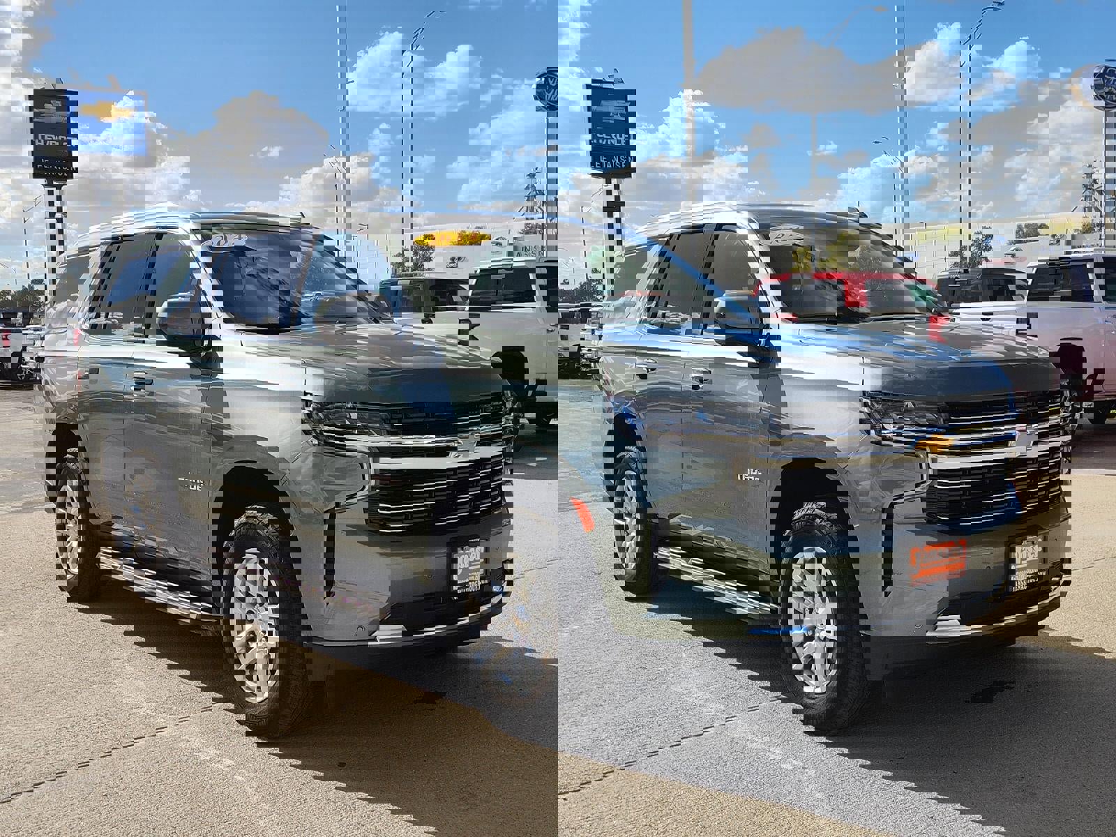 Used 2024 Chevrolet Tahoe LT image 4