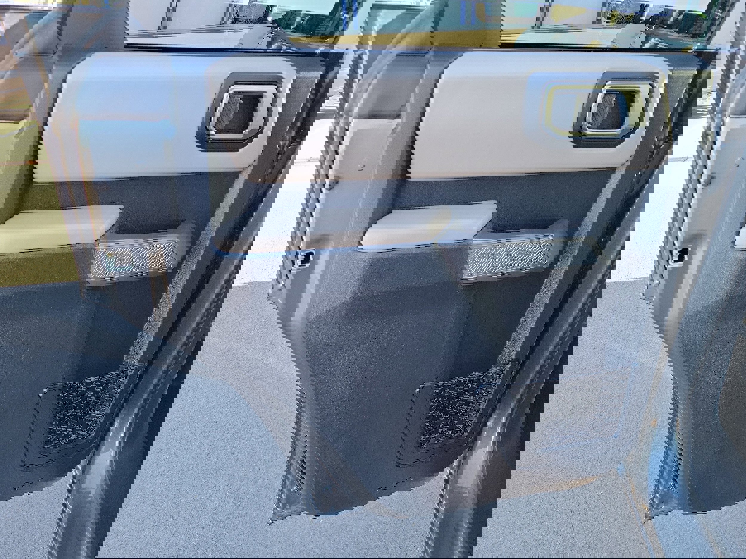 Certified 2022 Ford Bronco Wildtrak image 9