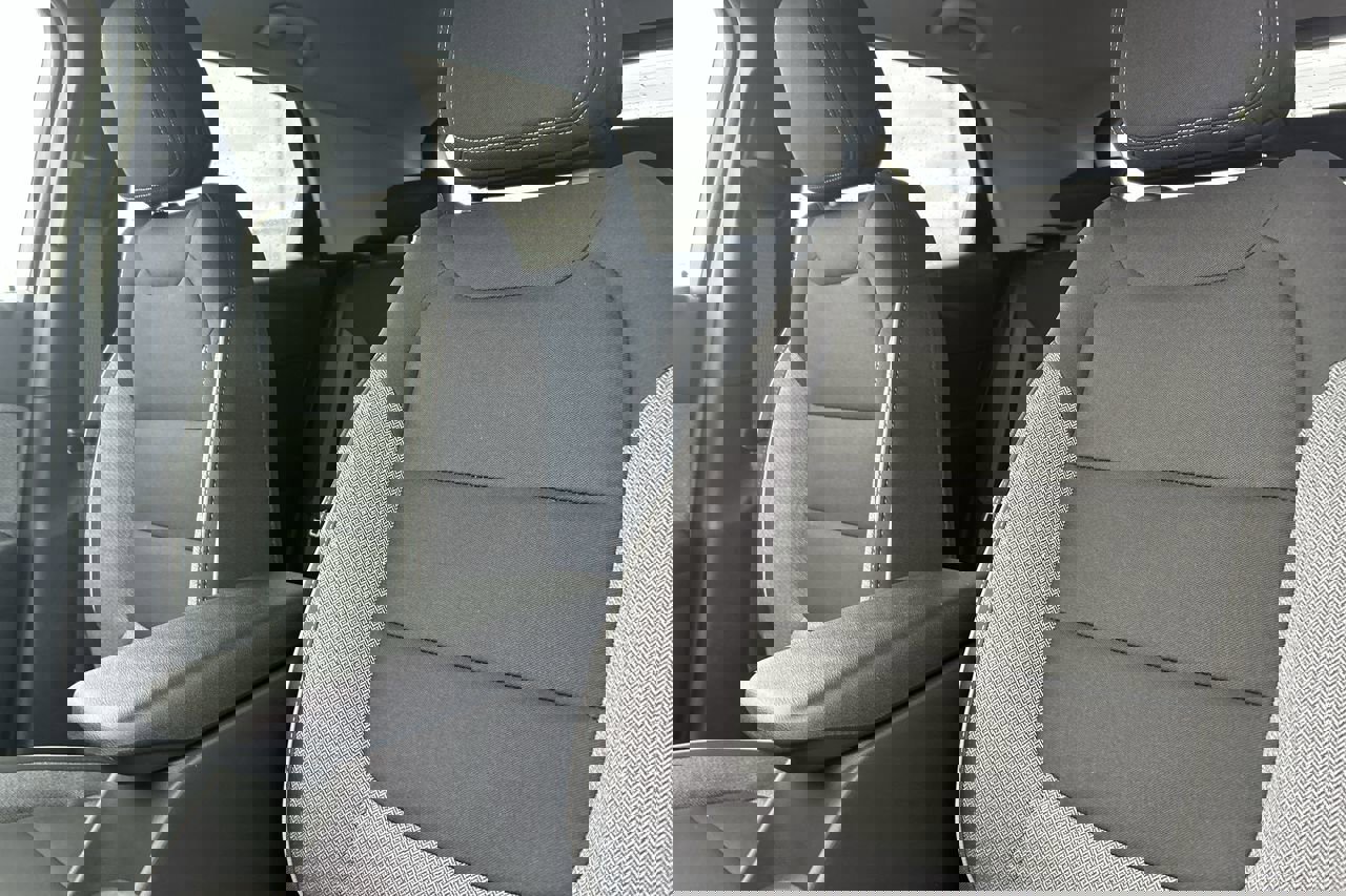 New 2025 Chevrolet TrailBlazer LT w/ Convenience Package image 18