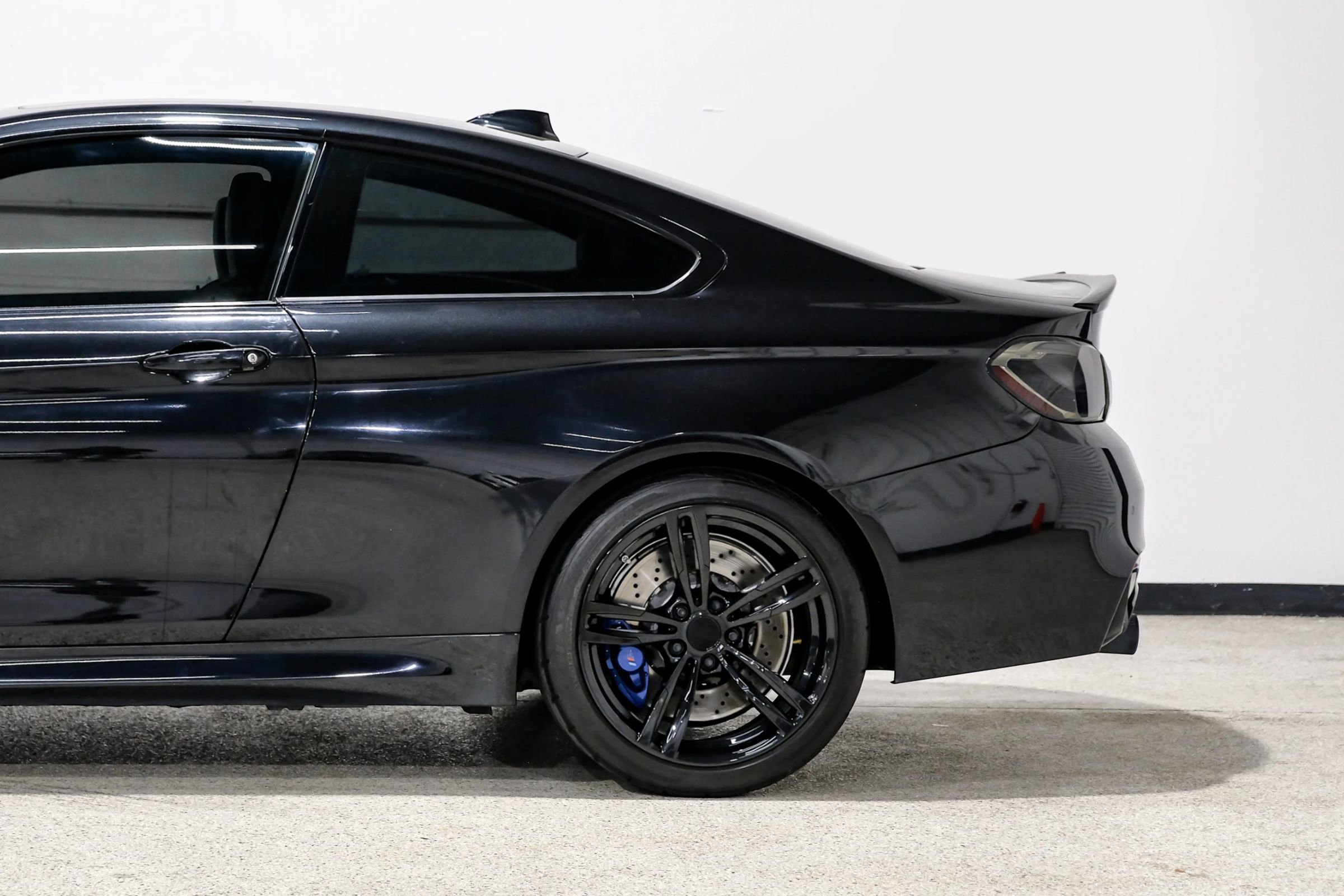 Used 2015 BMW M4 Coupe image 15