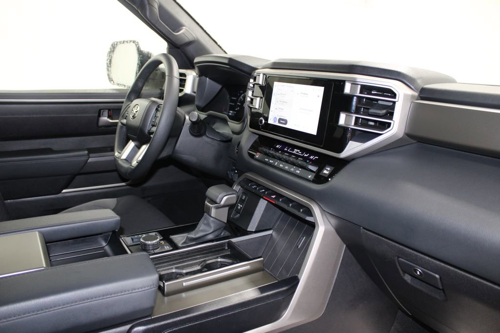 Used 2025 Toyota Sequoia SR5 image 36