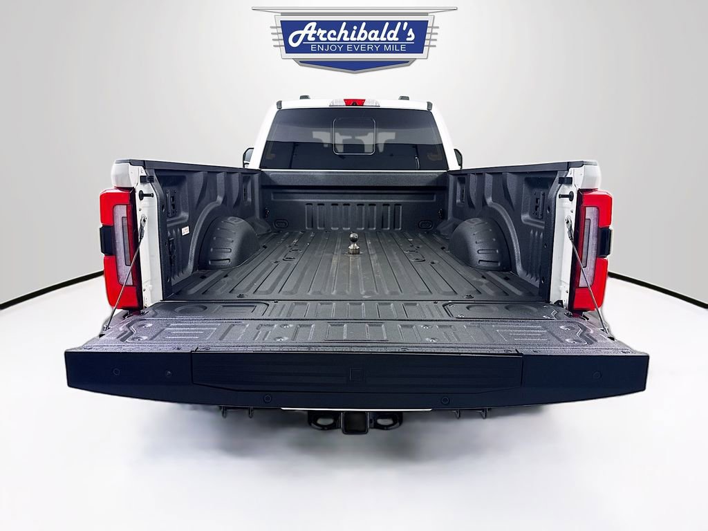 Used 2024 Ford F450 Platinum w/ FX4 Off-Road Package AWD/4WD image 23