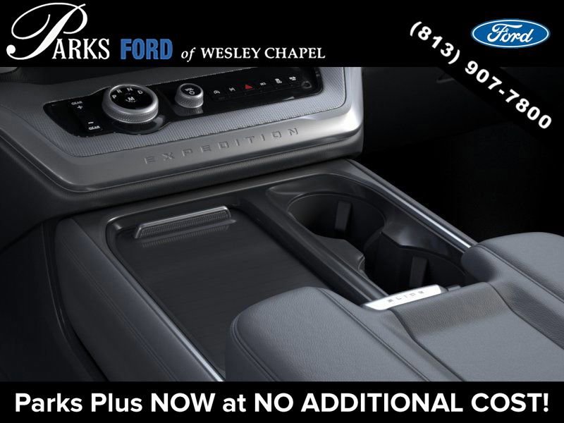 New 2026 Ford Expedition Active image 15