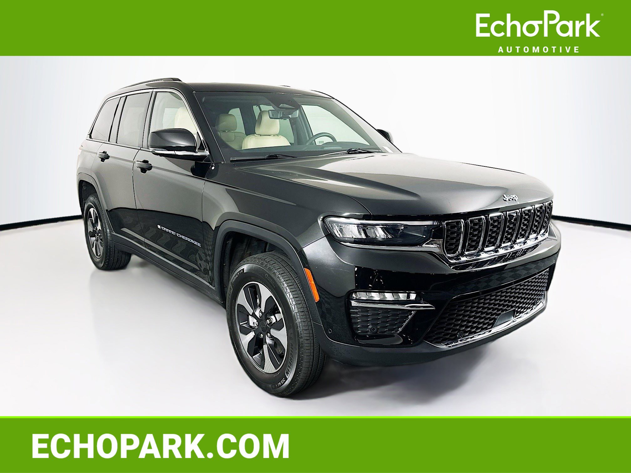 Used 2023 Jeep Grand Cherokee 4WD 4xe w/ Luxury Tech Group II image 1