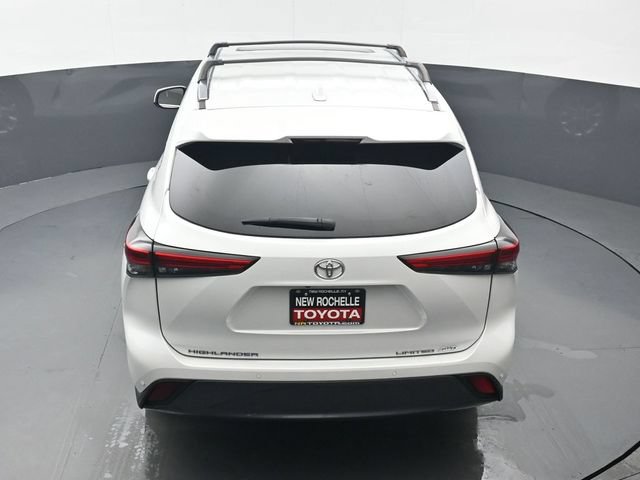 Used 2022 Toyota Highlander Limited AWD/4WD image 46